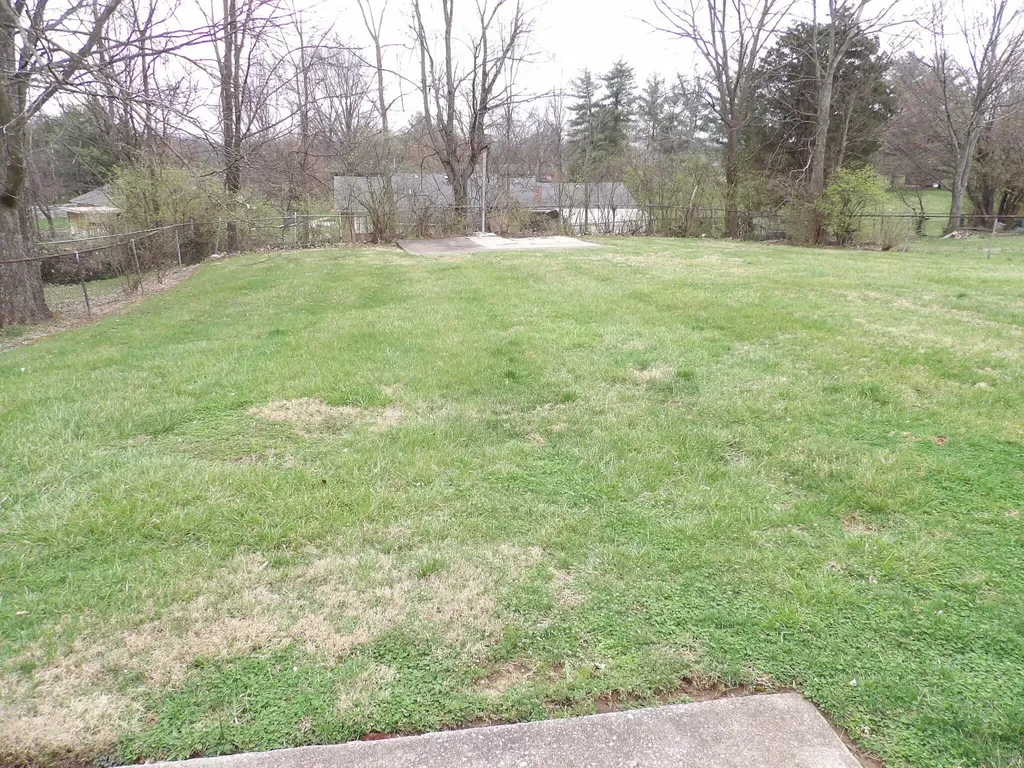 779 Ridgeview Drive Frankfort KY 40601