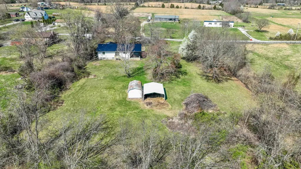 299 Fentress Lane Berea KY 40403