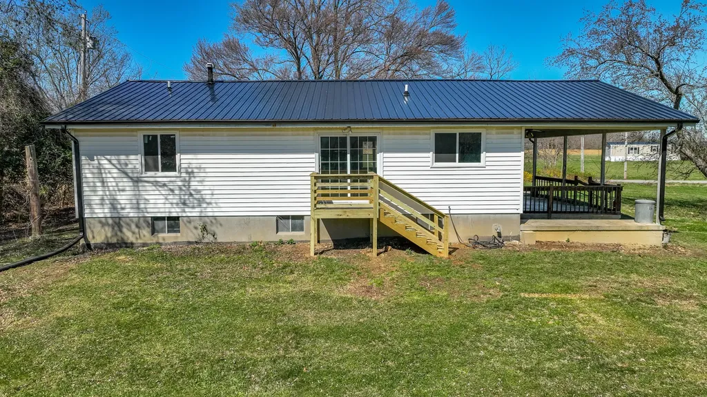 299 Fentress Lane Berea KY 40403