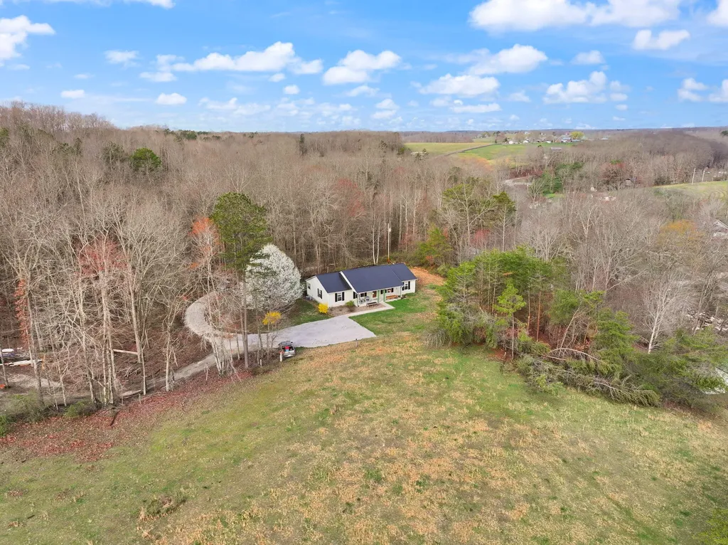 130 Bailey Road Annville KY 40402