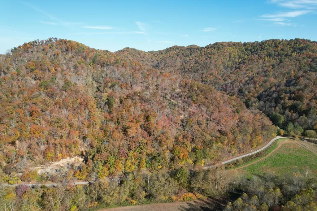 99 Beech Creek Road Manchester KY 40962