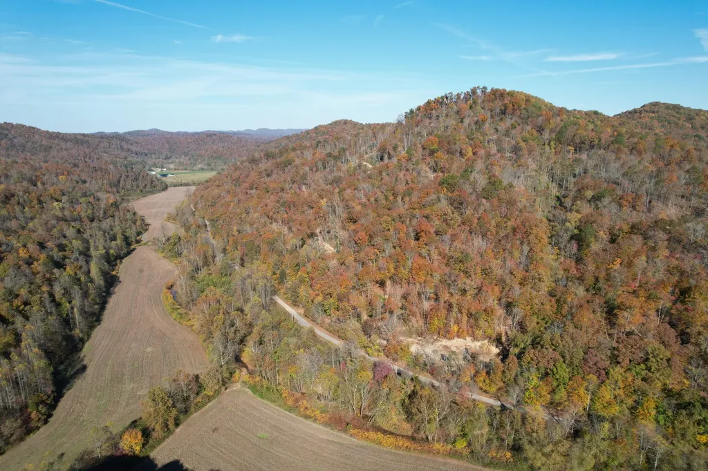 99 Beech Creek Road Manchester KY 40962