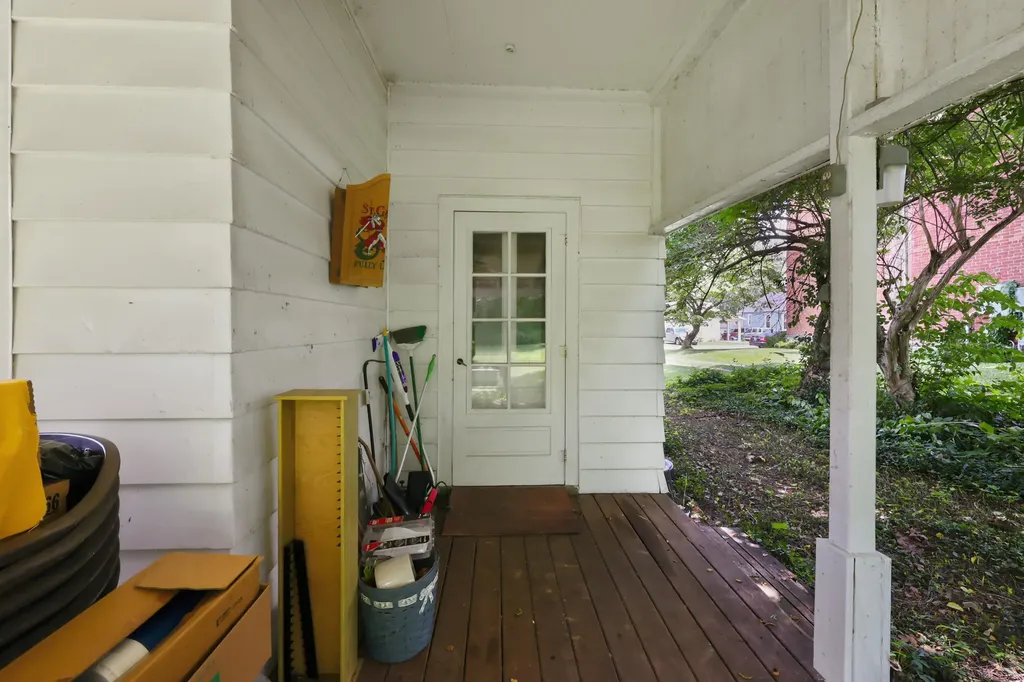 31 15th Street Paris KY 40361