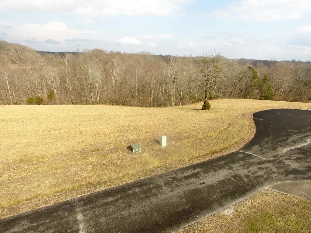 Lot 28 Parks Ridge Russell Springs KY 42642