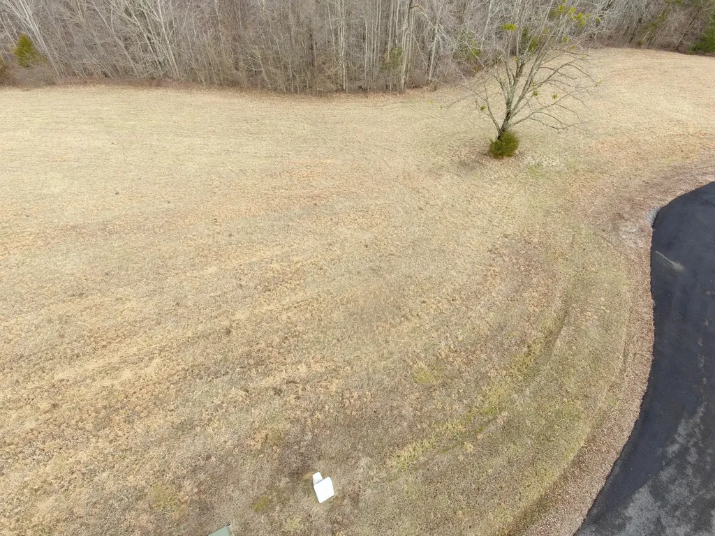 Lot 28 Parks Ridge Russell Springs KY 42642