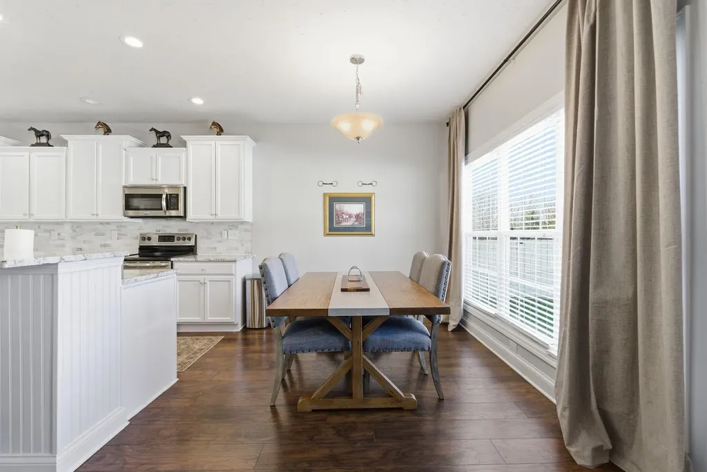 149 Mcclelland Springs Drive Georgetown KY 40324