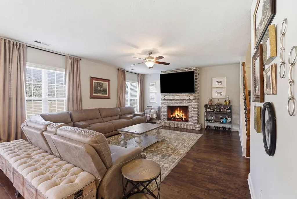 149 Mcclelland Springs Drive Georgetown KY 40324