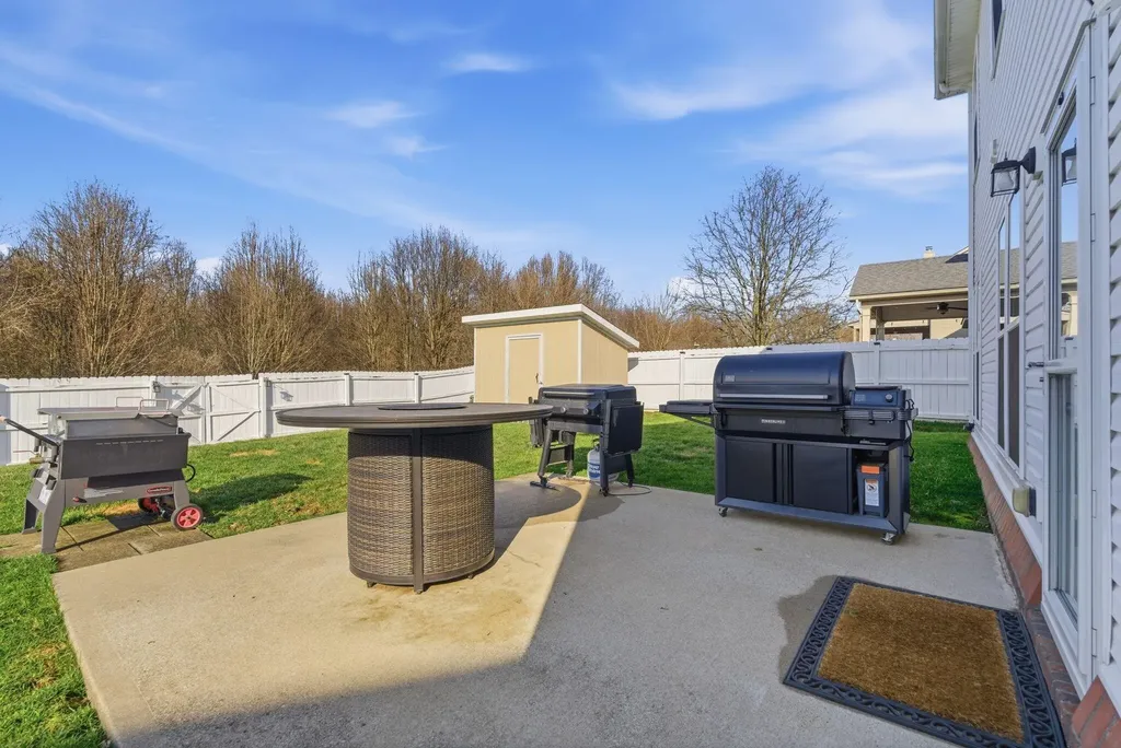 149 Mcclelland Springs Drive Georgetown KY 40324