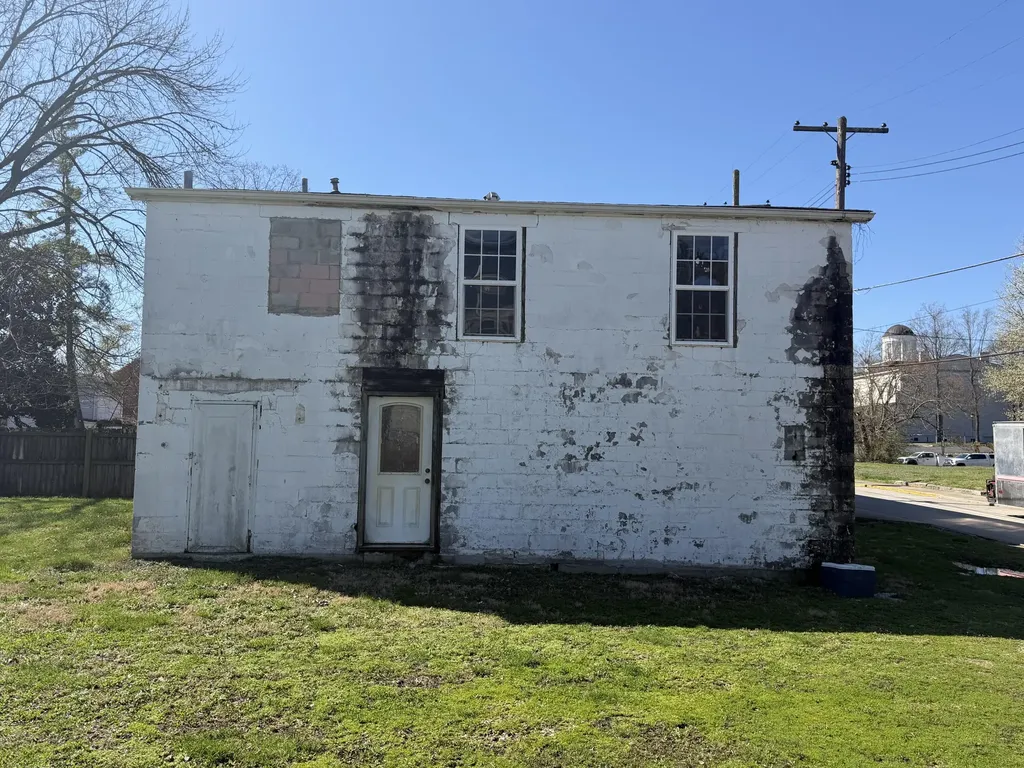 514 Ann Street Frankfort KY 40601