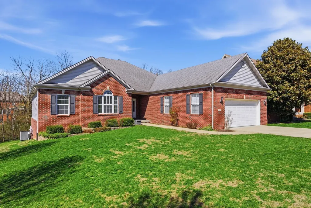 105 Hidden Paddock Lane Georgetown KY 40324