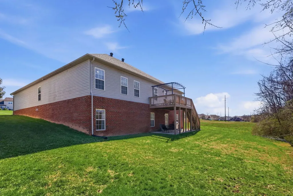105 Hidden Paddock Lane Georgetown KY 40324