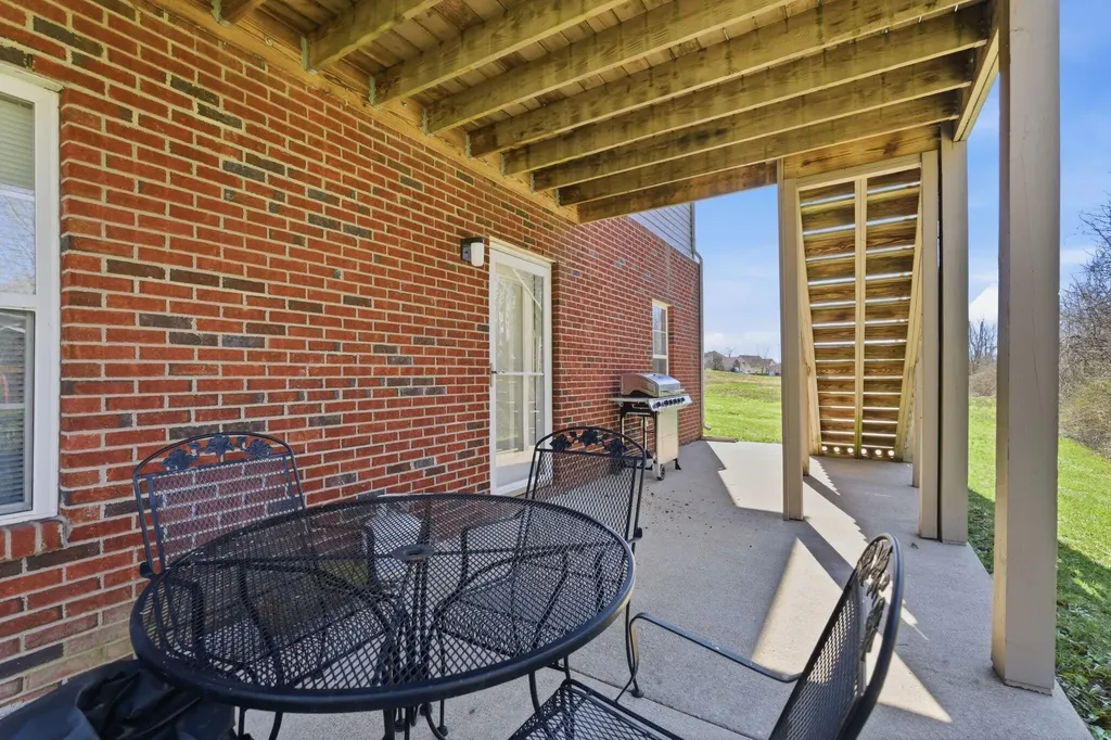 105 Hidden Paddock Lane Georgetown KY 40324