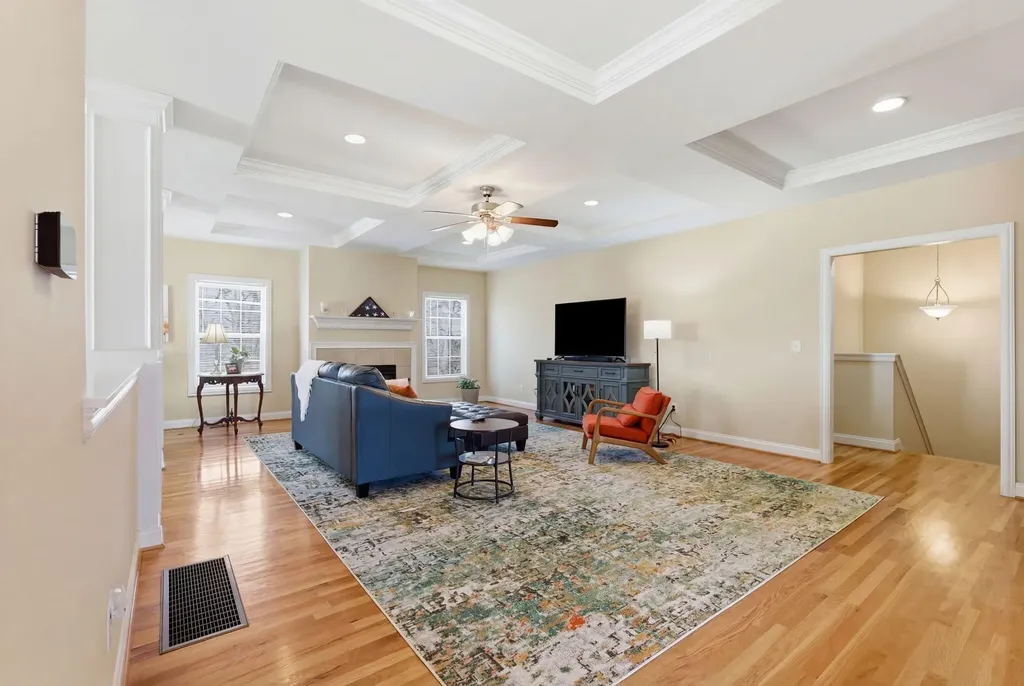 105 Hidden Paddock Lane Georgetown KY 40324