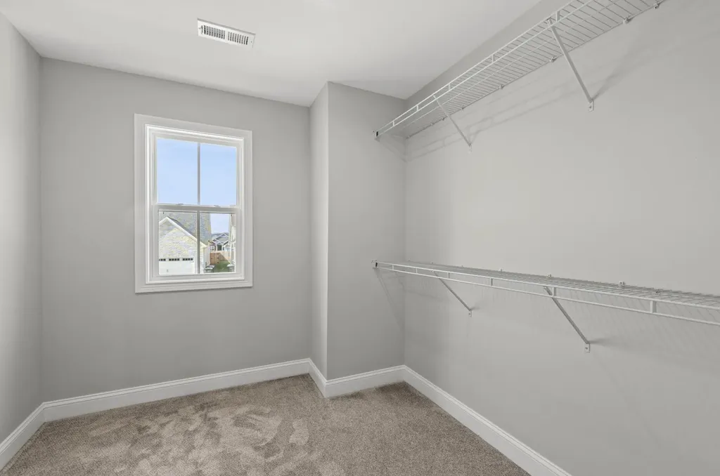 4140 Meadowlark Road Lexington KY 40509
