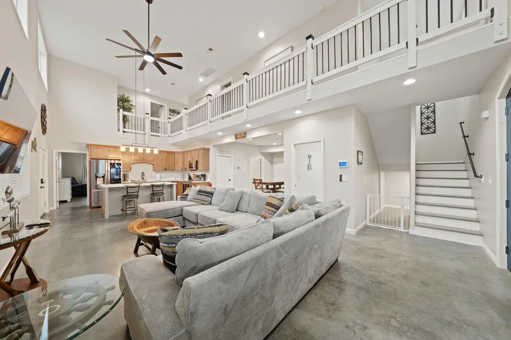 127 Freeman Lake Lane Russell Springs KY 42642