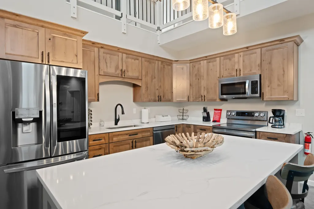 127 Freeman Lake Lane Russell Springs KY 42642