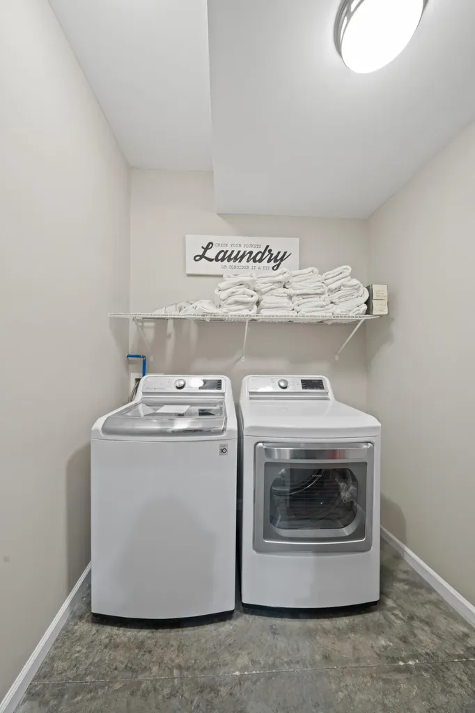 127 Freeman Lake Lane Russell Springs KY 42642