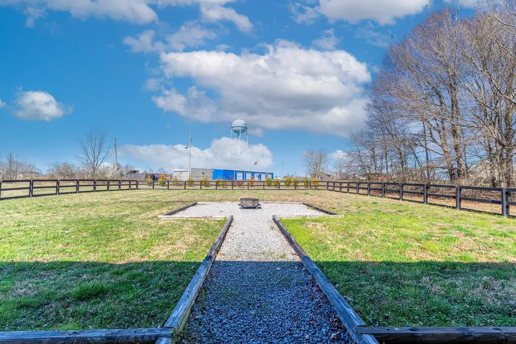 127 Freeman Lake Lane Russell Springs KY 42642