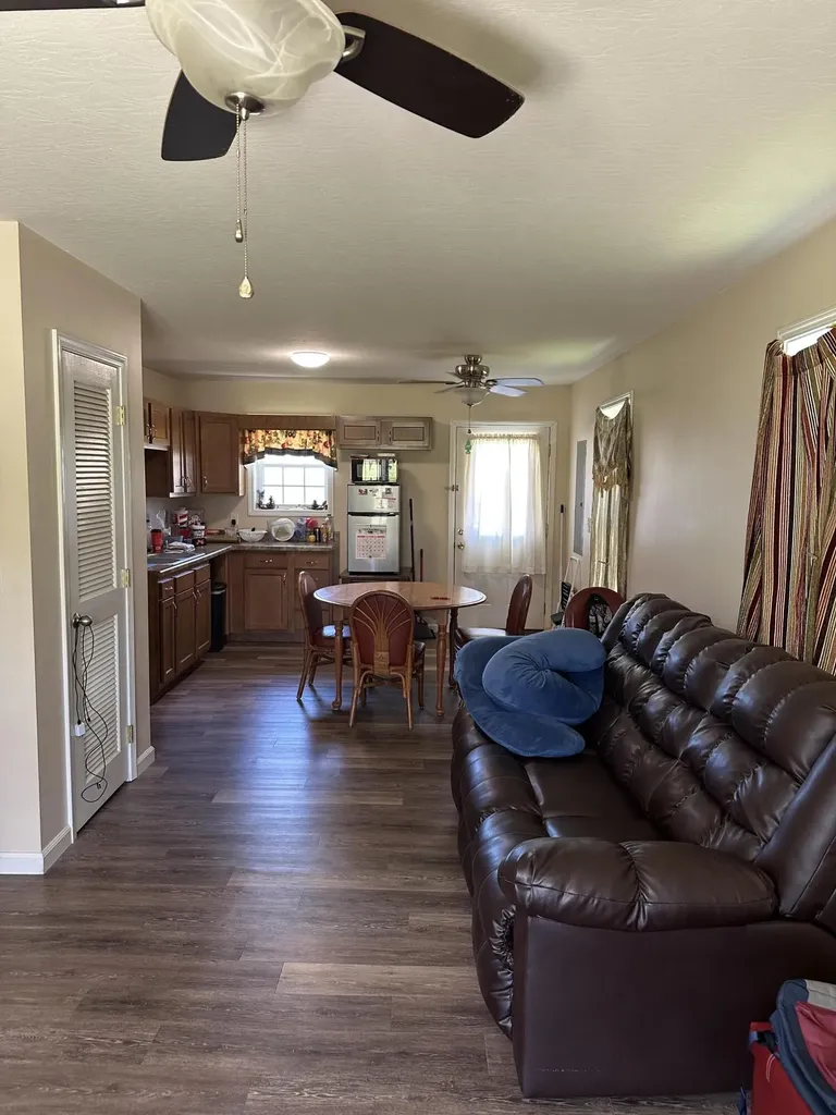 372 Rolling Acres Drive Monticello KY 42633