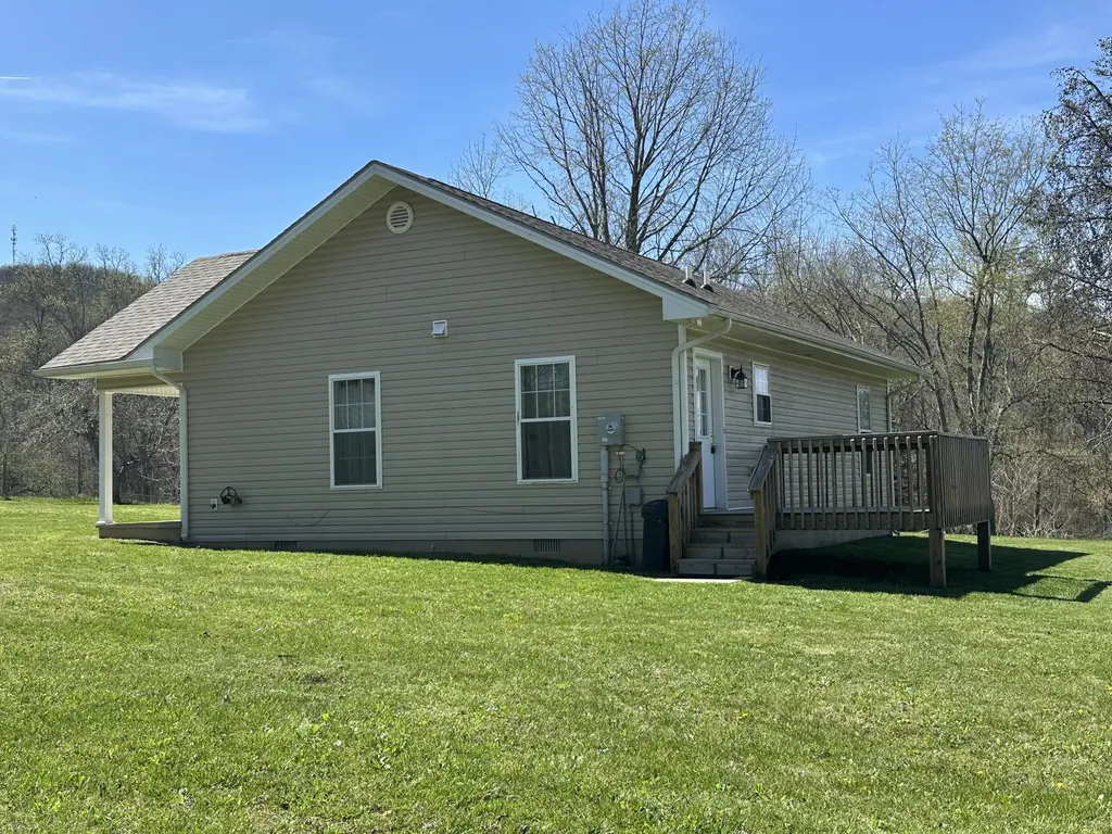 372 Rolling Acres Drive Monticello KY 42633