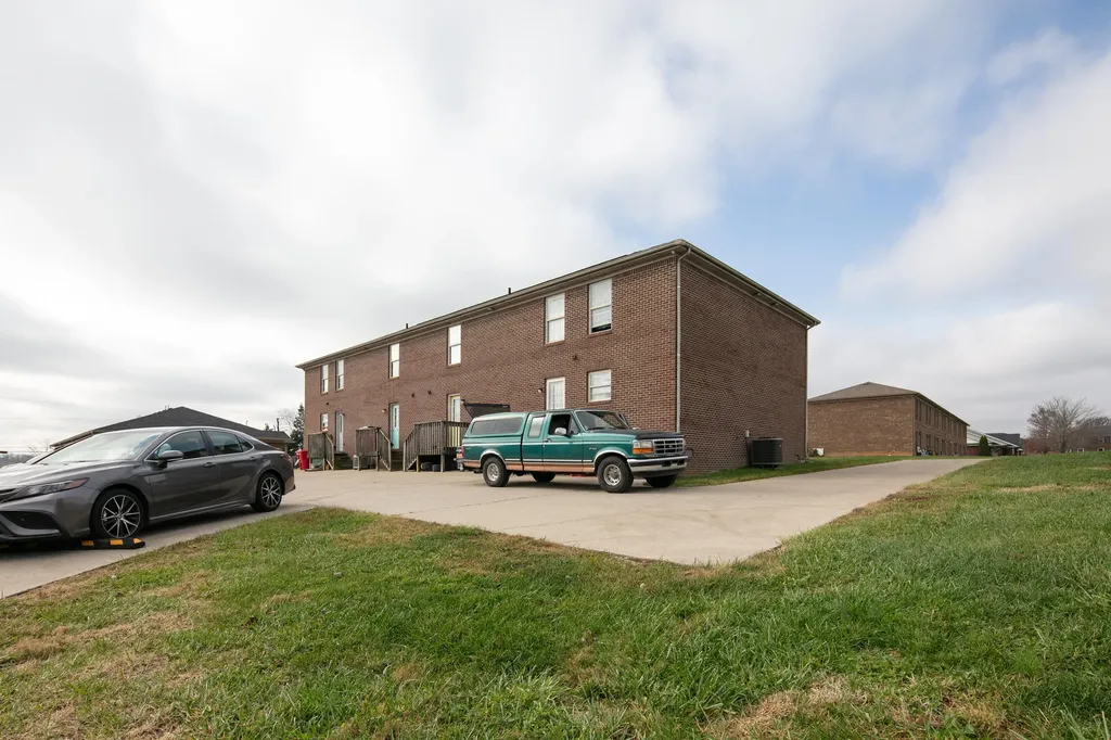 913 Weeping Willow Drive Berea KY 40403