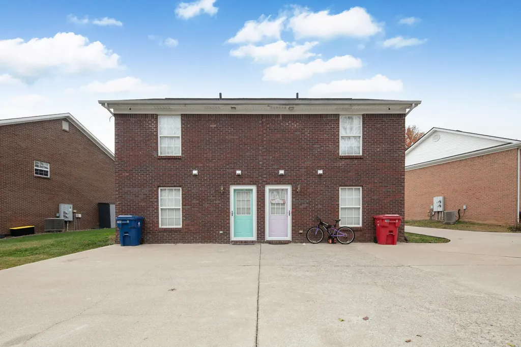 705 Candlewood Drive Berea KY 40403