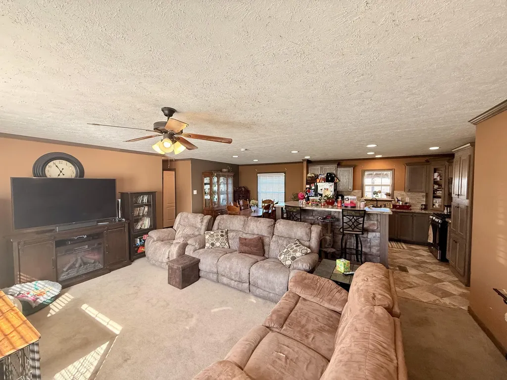 9598 Kentucky 1247 Waynesburg KY 40489