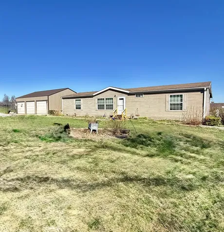 9598 Kentucky 1247 Waynesburg KY 40489
