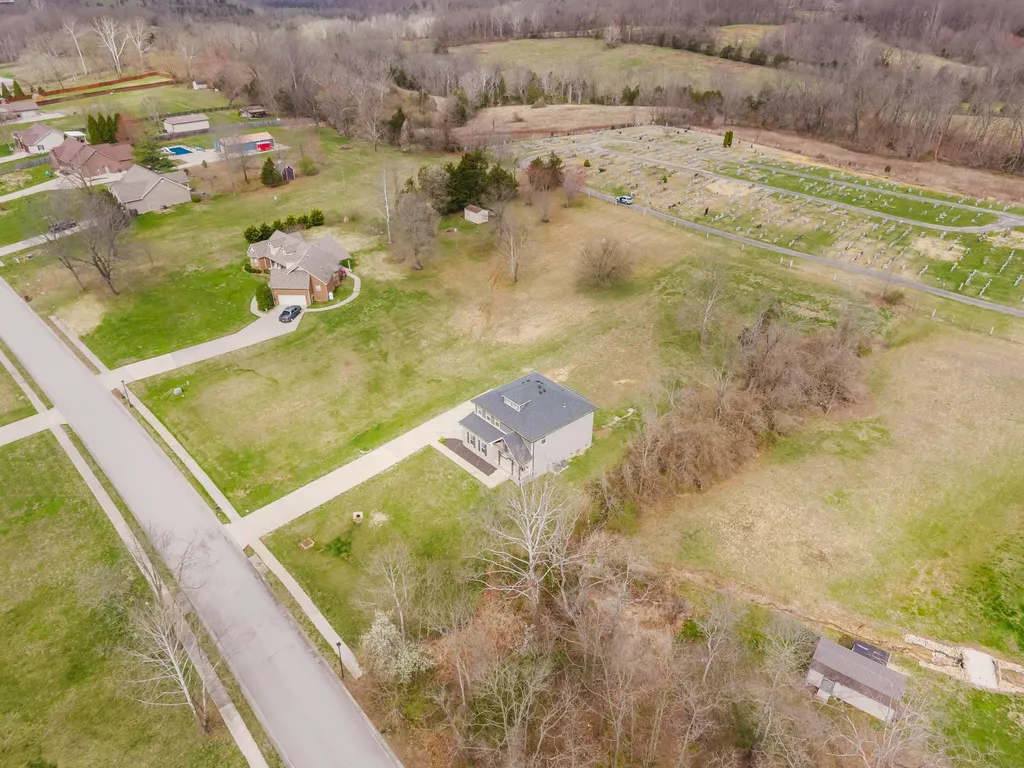 142 Waco Heights Waco KY 40385
