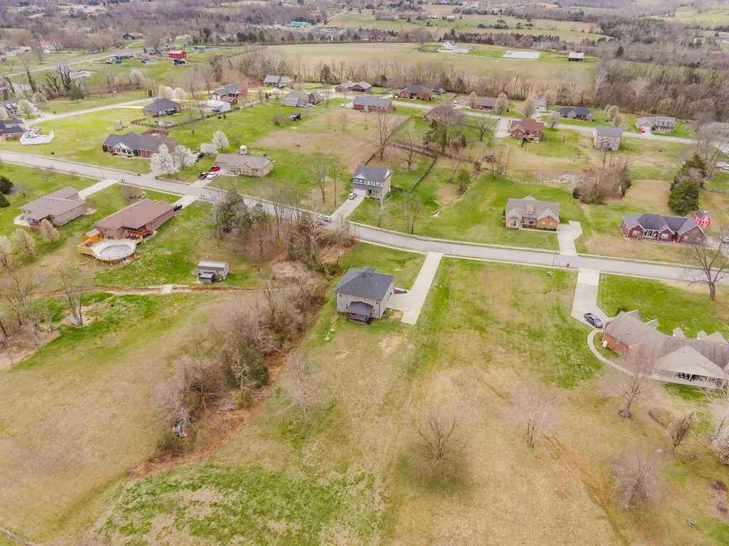 142 Waco Heights Waco KY 40385