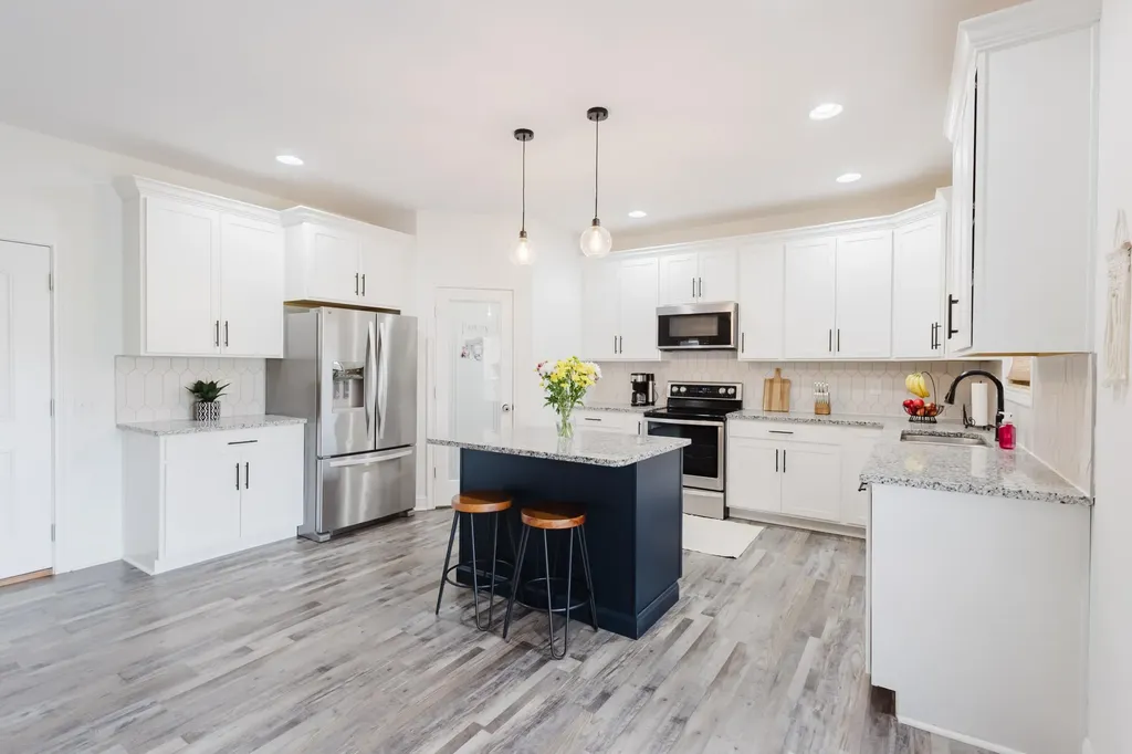 142 Waco Heights Waco KY 40385