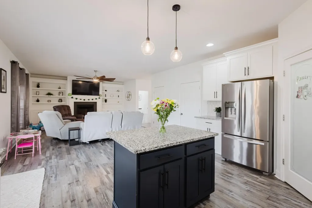 142 Waco Heights Waco KY 40385