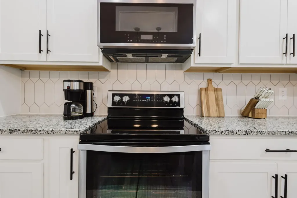 142 Waco Heights Waco KY 40385