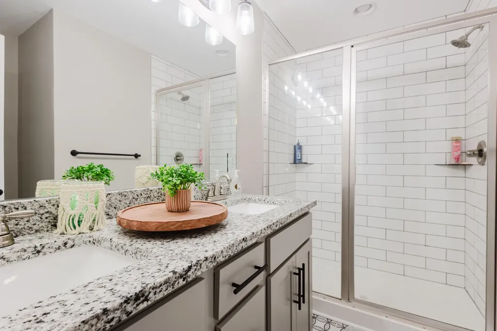 142 Waco Heights Waco KY 40385