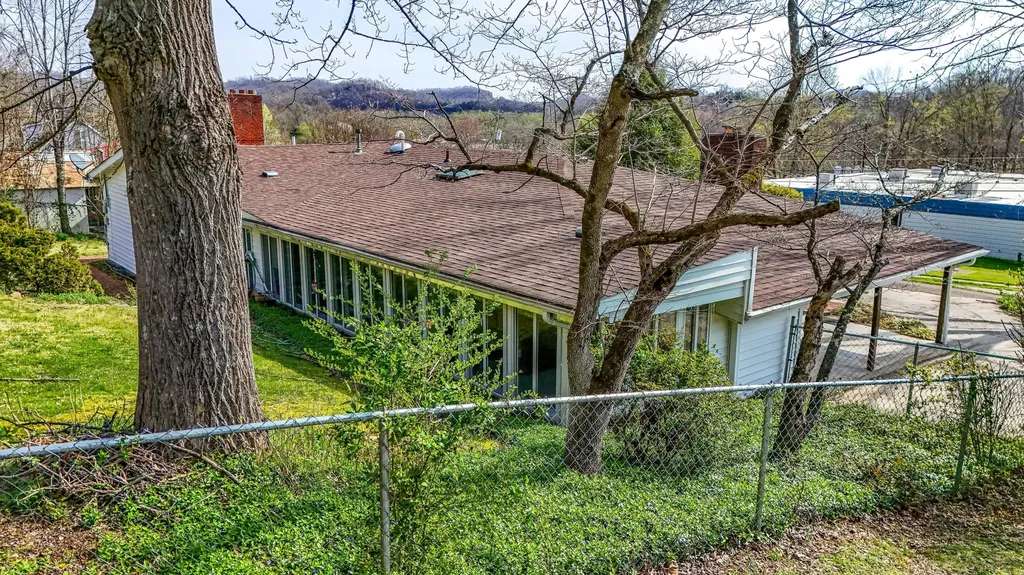 721 Pitzer Street Barbourville KY 40906