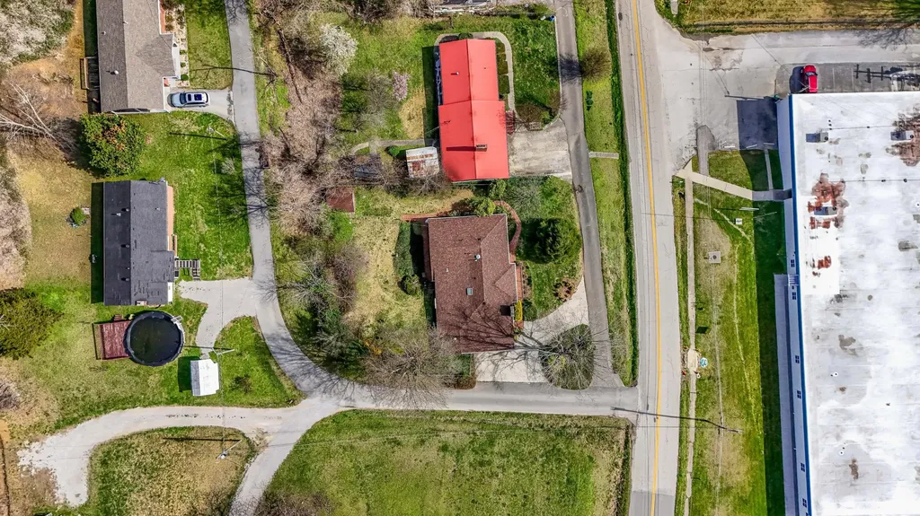 721 Pitzer Street Barbourville KY 40906