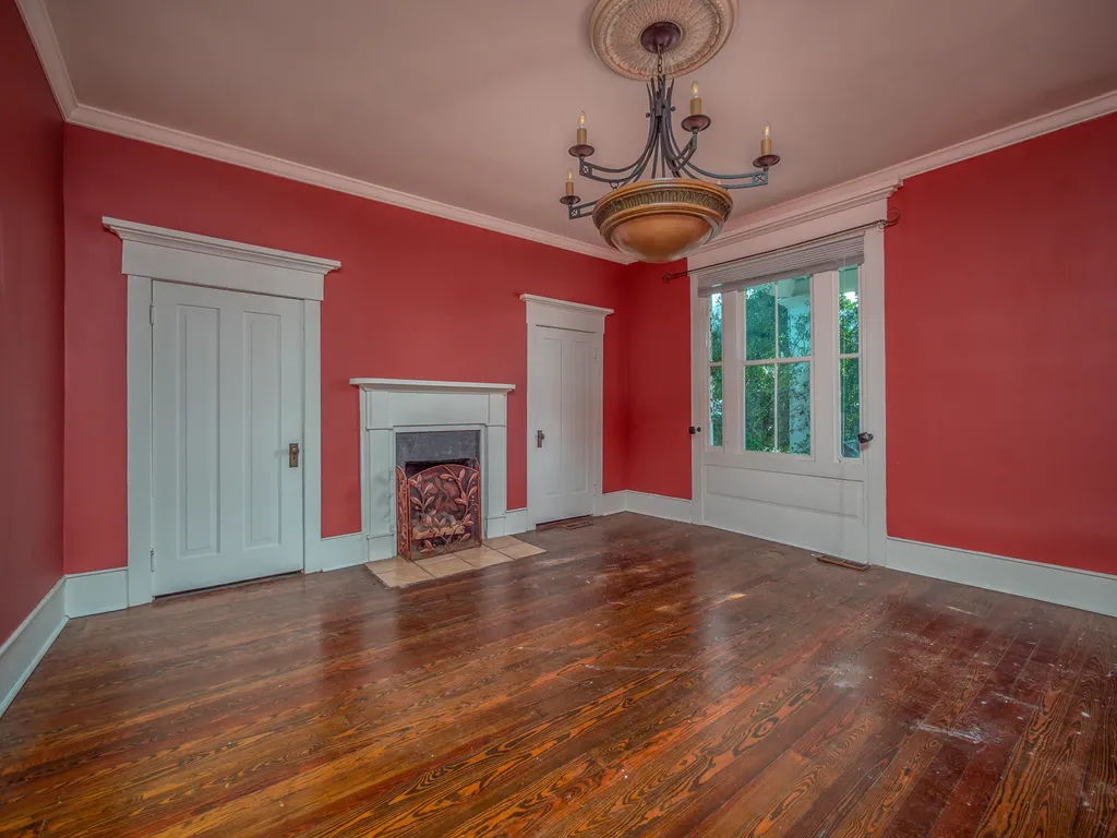 709 Main Street West Liberty KY 41472