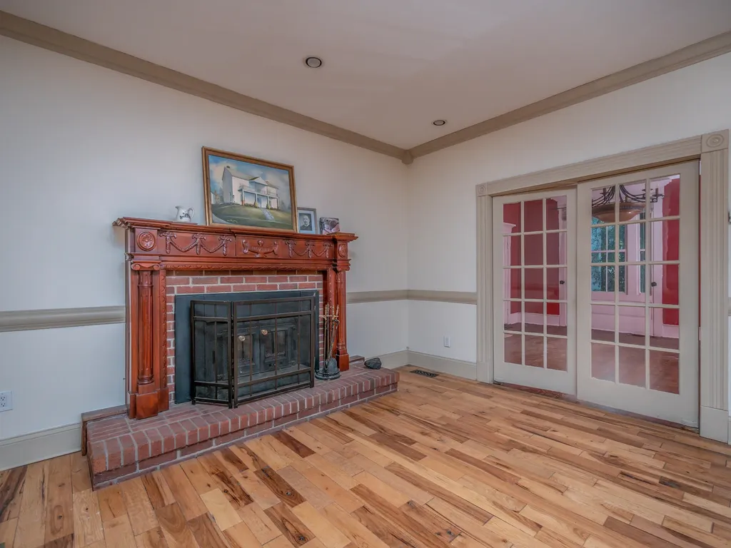 709 Main Street West Liberty KY 41472
