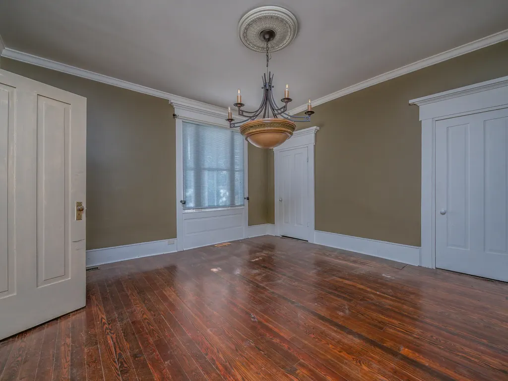 709 Main Street West Liberty KY 41472