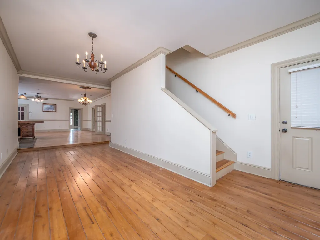 709 Main Street West Liberty KY 41472
