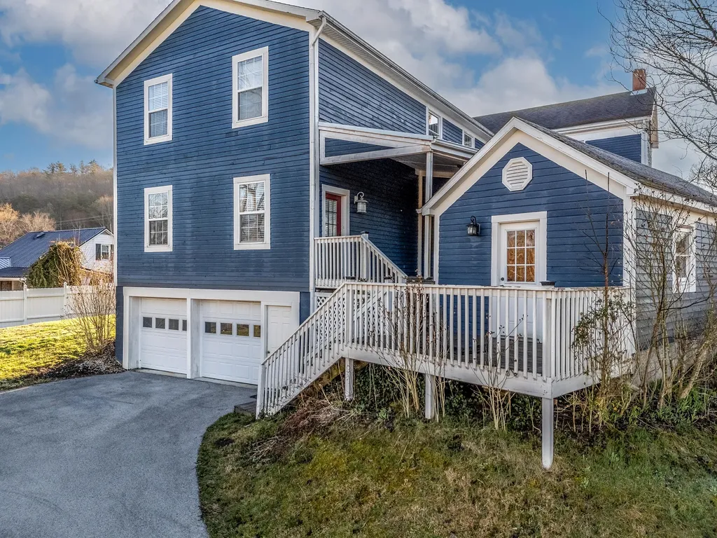 709 Main Street West Liberty KY 41472