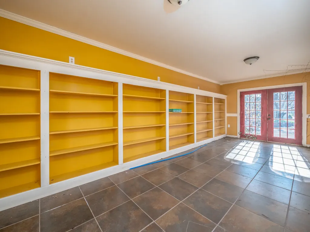 709 Main Street West Liberty KY 41472