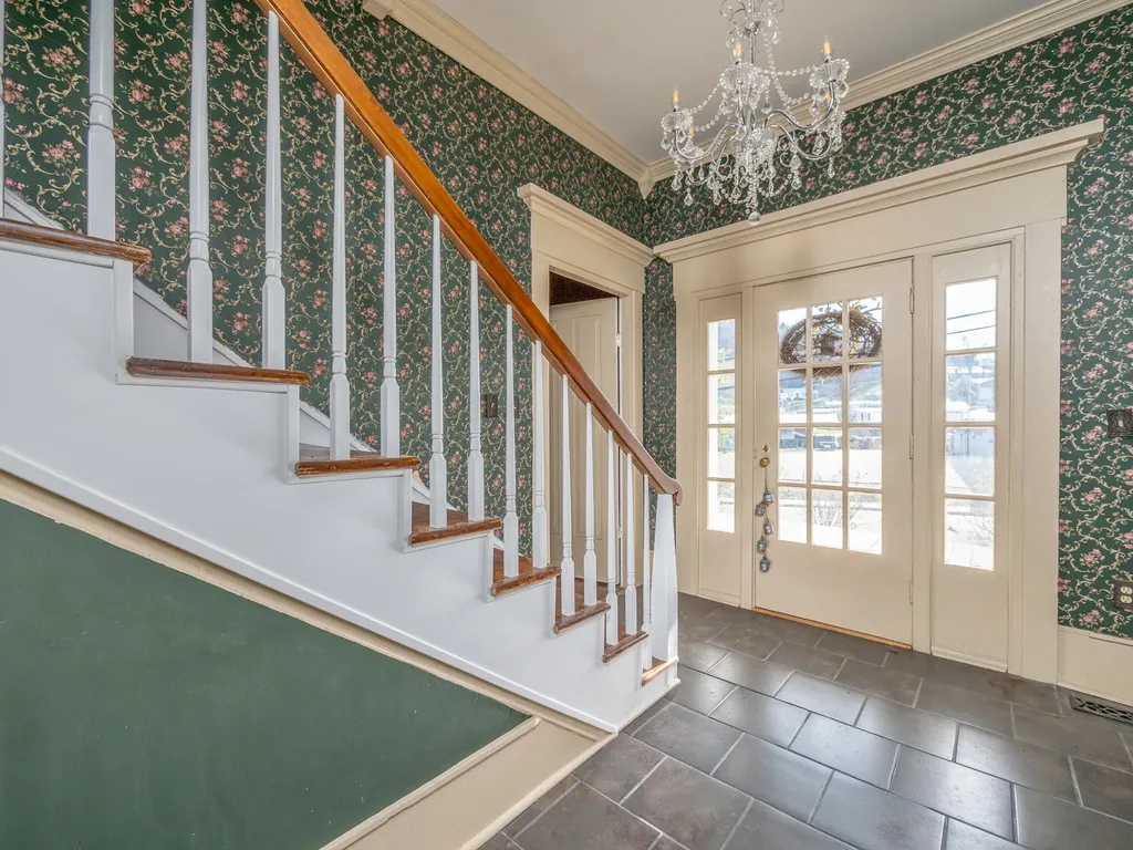 709 Main Street West Liberty KY 41472