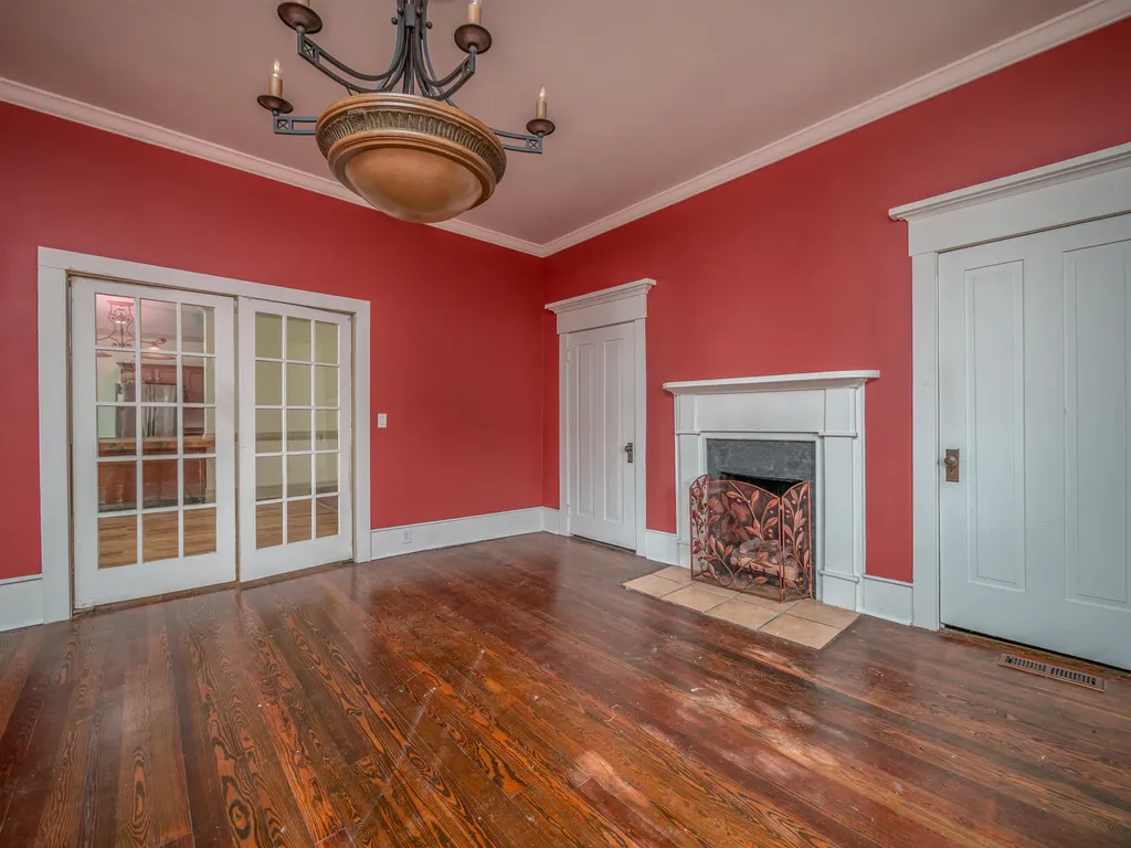 709 Main Street West Liberty KY 41472