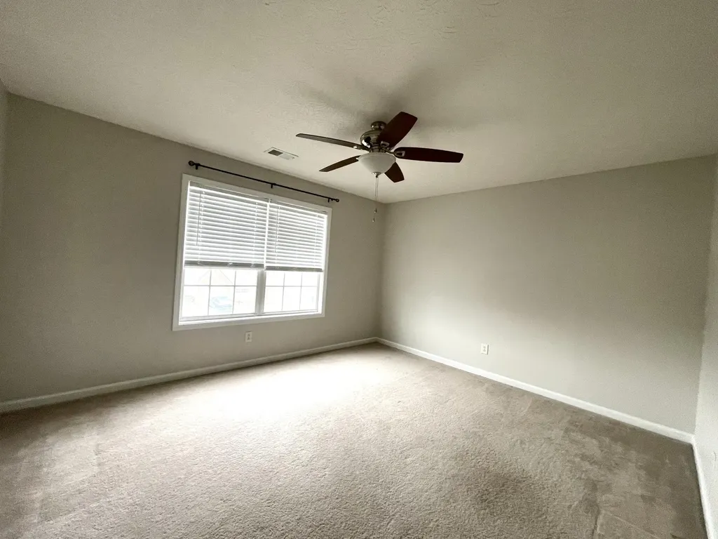 327 Newcastle Lane Winchester KY 40391
