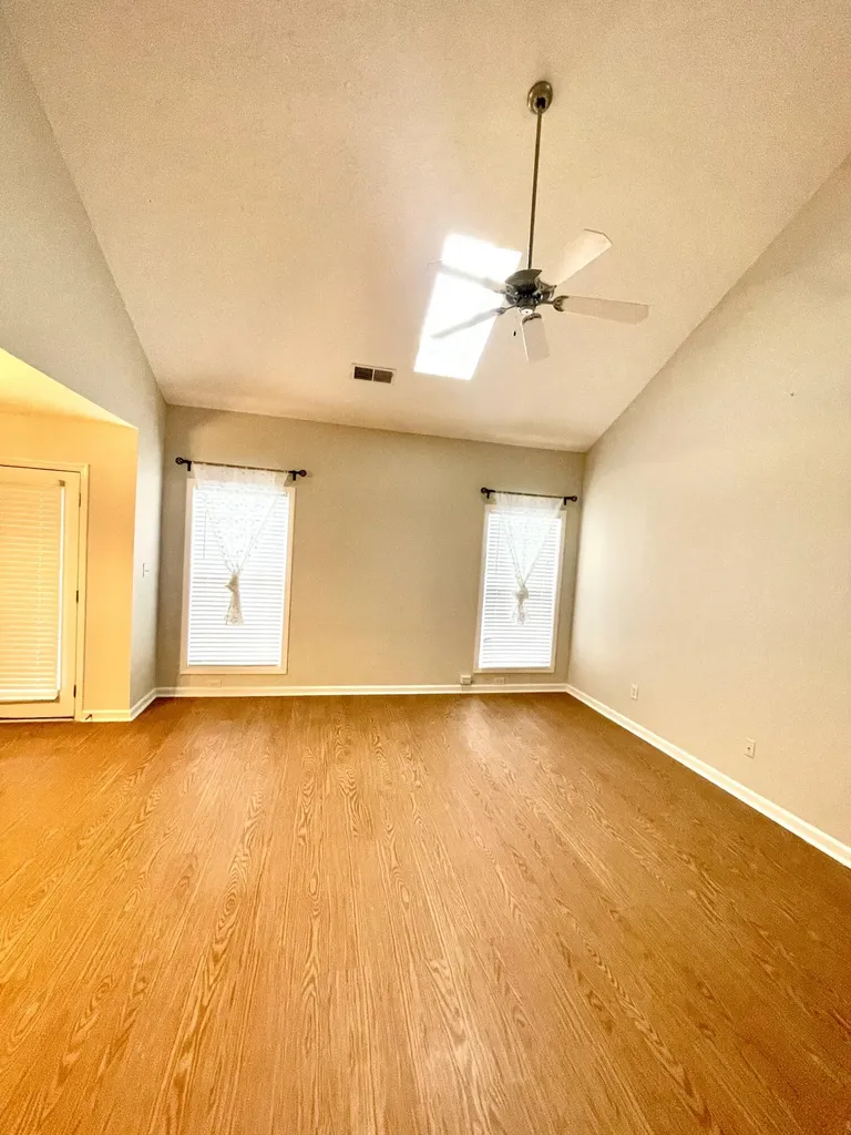 327 Newcastle Lane Winchester KY 40391