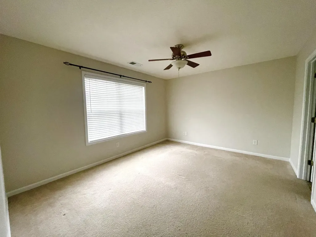 327 Newcastle Lane Winchester KY 40391