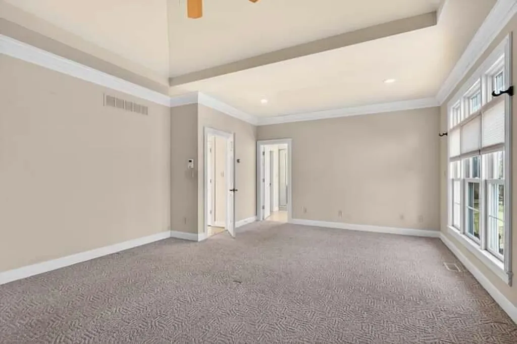 5000 Lupreese Lane Versailles KY 40383