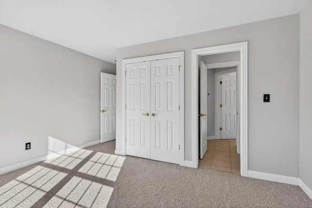 5000 Lupreese Lane Versailles KY 40383