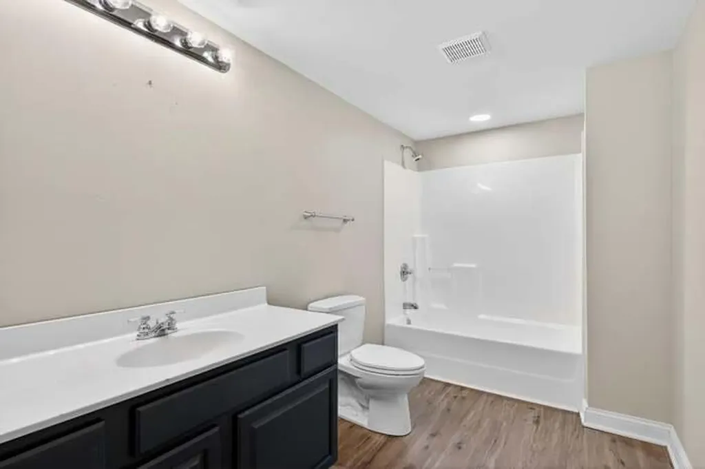 5000 Lupreese Lane Versailles KY 40383
